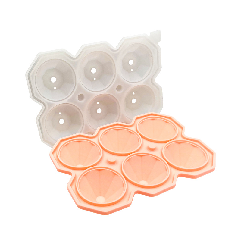Diamond Shaped BPA Free Ice Cube Mold Easy Release Silicone Ice Cube Tray With Cover