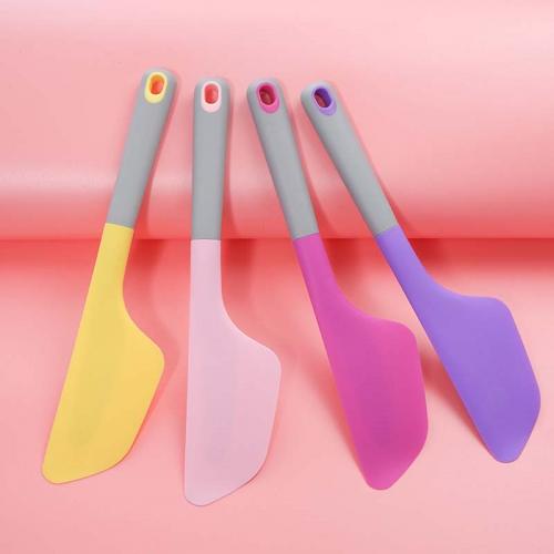 Wholesale Price Food Grade Silicone rubber spatula OEM Kitchen Utensils for Baking